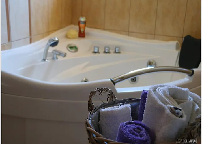 Juras - Two Bedroom With Sea View David Apartment Rogoznica (Sibenik-Knin)